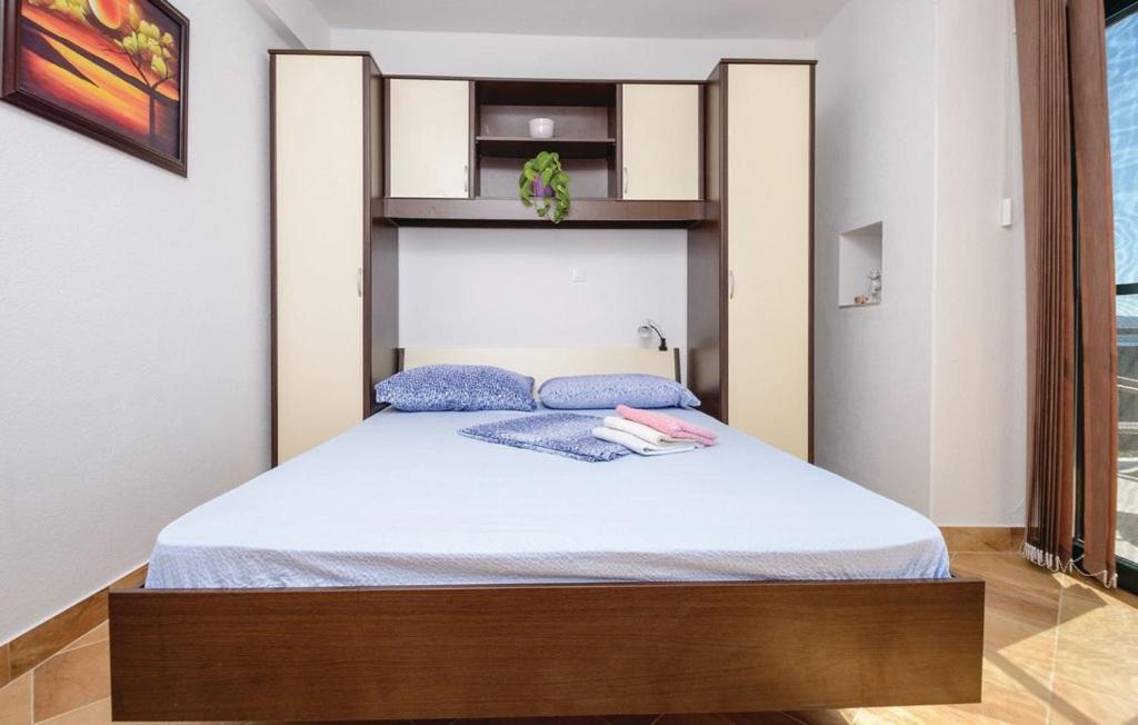 Apartmani Kremena Small Beach 200M 클레크 외부 사진